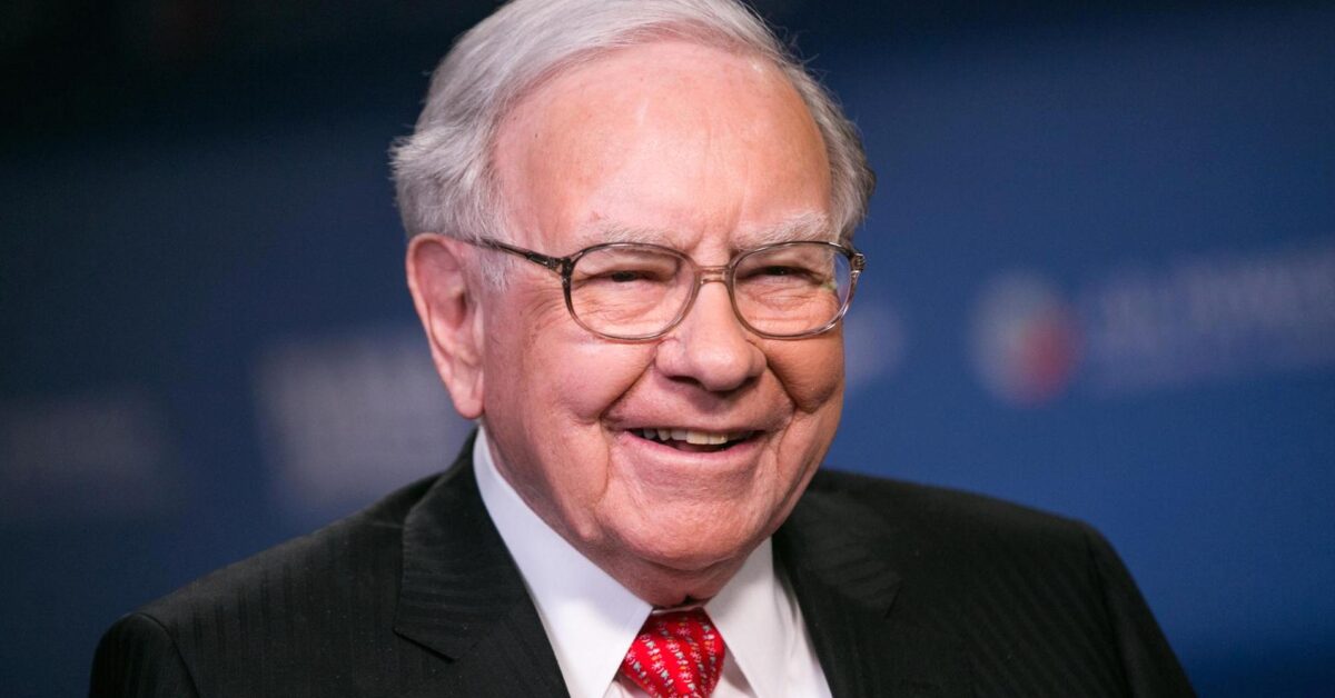 Warren Buffett: Non fare cose stupide quando le azioni scendono