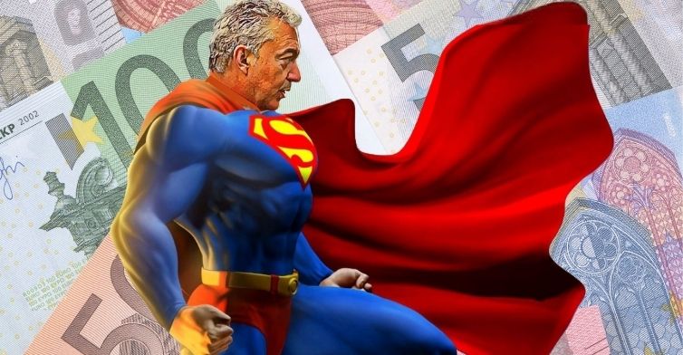 Arcuri, Superman ma solo per lo stipendio (22 ago 2020)