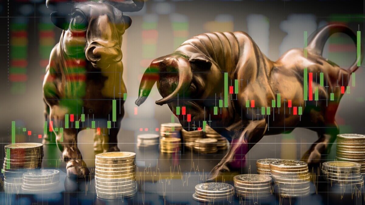 bull-market-stock-investment-investor-stacks-of-coins