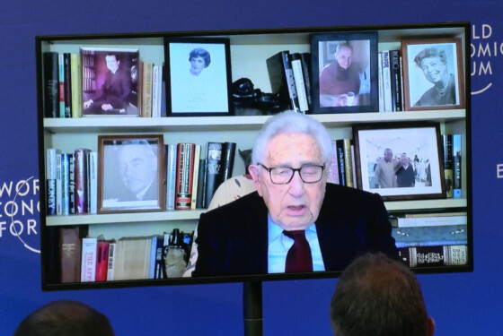 Kissinger a Davos