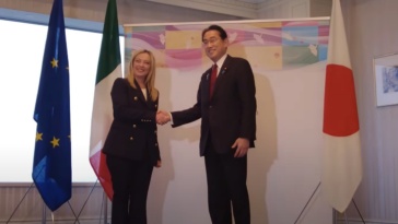 L'incontro tra Meloni e Kishida al G7 di Hiroshima