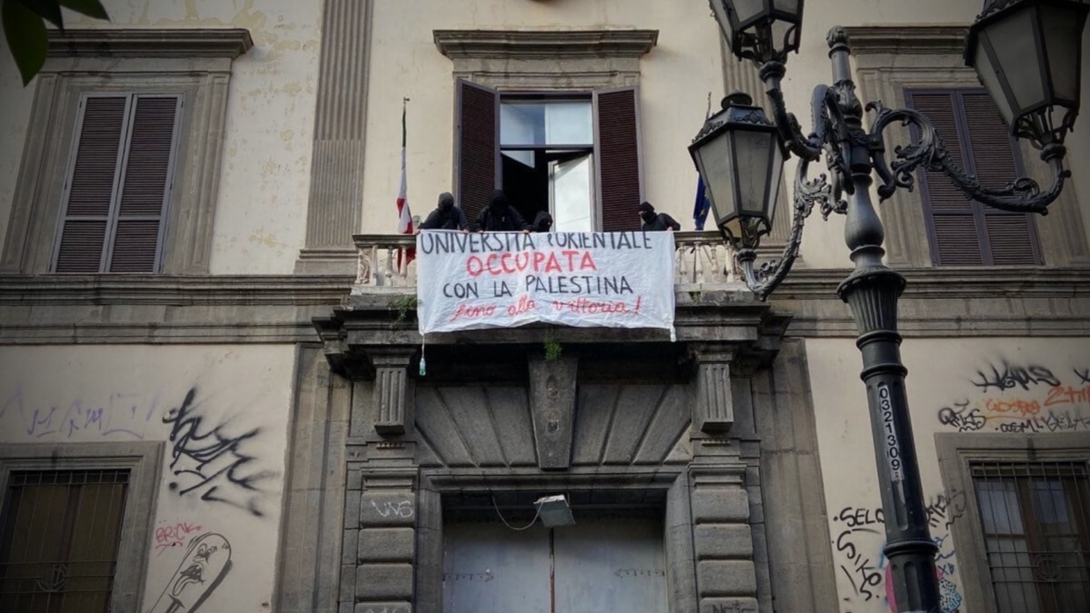 Orientale Napoli occupata palestina