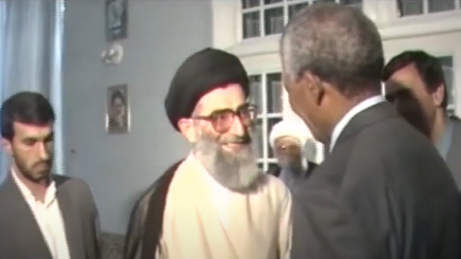 Khamenei Mandela (iribnews.tv)