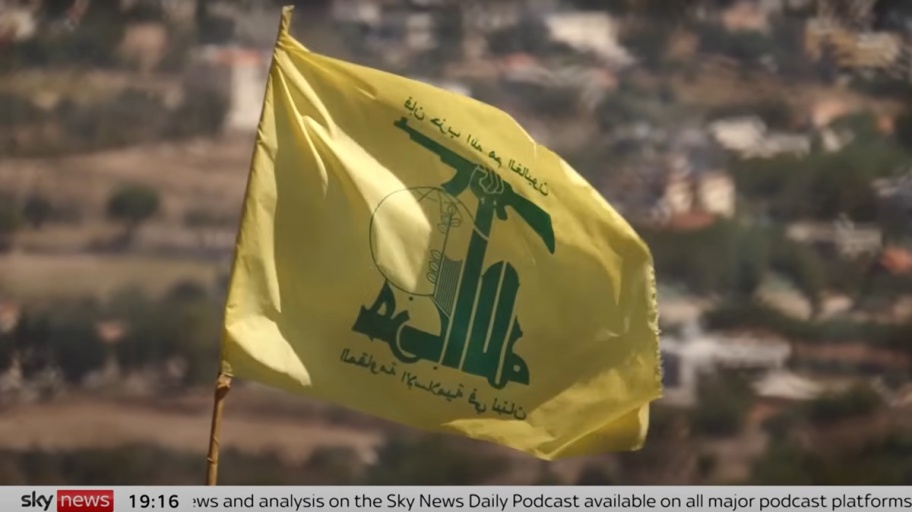 Hezbollah flag (Skynews)