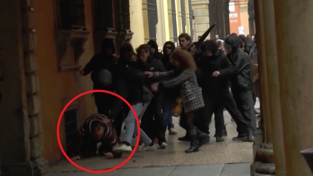 aggressione Bologna