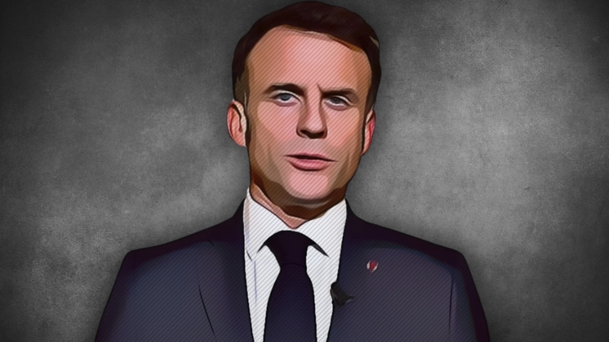 Macron 4