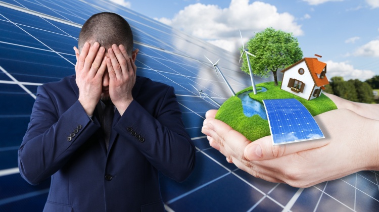 Energia verde, conti in rosso: produciamo meno, pagando il doppio