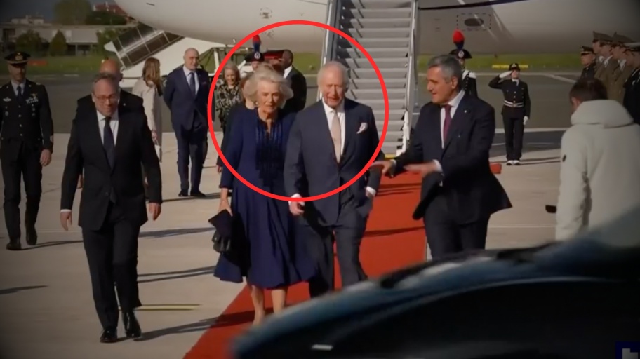 re carlo e camilla in Italia