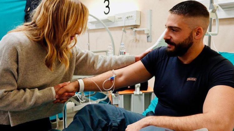 “Erano lì per…”. Cosa ha confessato il poliziotto alla Meloni