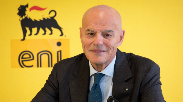 Eni, dividendo straordinario legato ai prezzi dell’energia