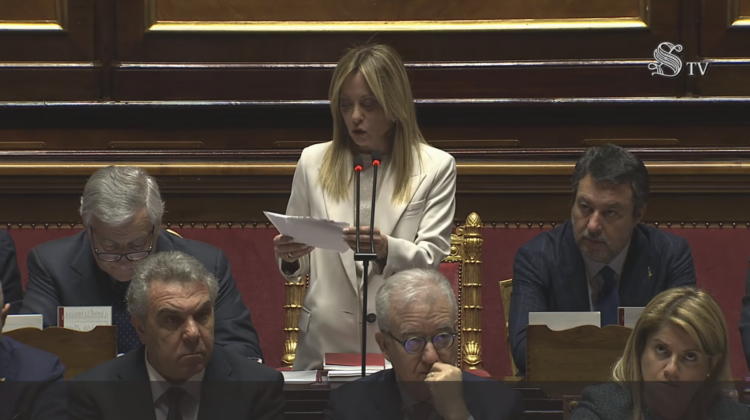 Meloni in Senato: “Iran? Noi né complici né isolati. Pronti a intervenire sulla benzina”