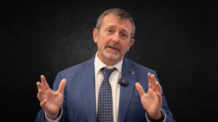 Cospito, colpo di scena. Il Pg: “Bisogna assolvere Delmastro”