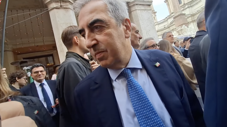 Terremoto anche in Forza Italia: Gasparri si dimette da capogruppo. Al suo posto Craxi