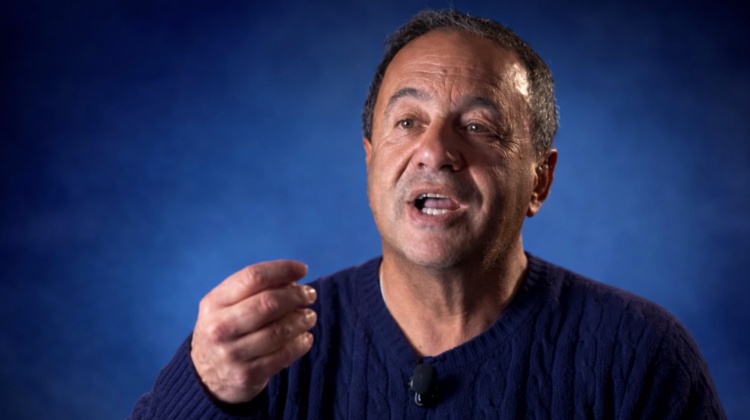 “Vorrei il Sì, ma dirò No”. Mimmo Lucano confessa: questi votano solo contro Meloni