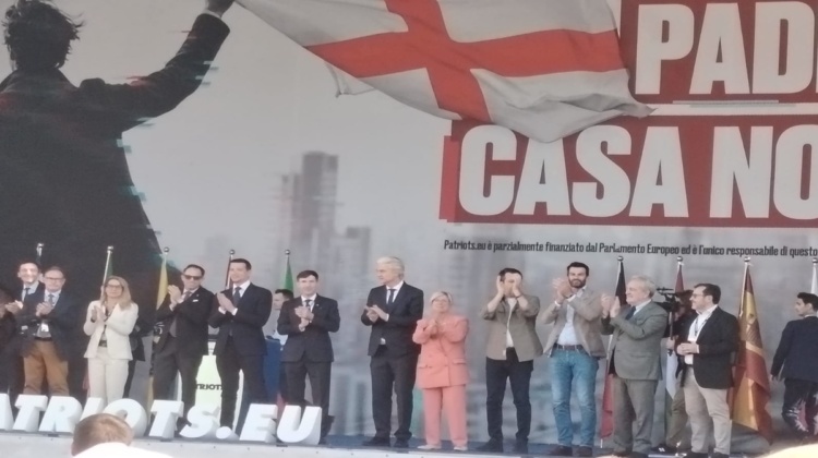 Da “Roma ladrona” ad “Europa ladrona”: dentro la manifestazione dei Patrioti a Milano