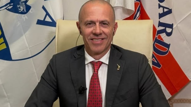 Lega in piazza a Milano, Romeo suona la carica: “Orgoglio e autonomia, vogliamo essere padroni a casa nostra”